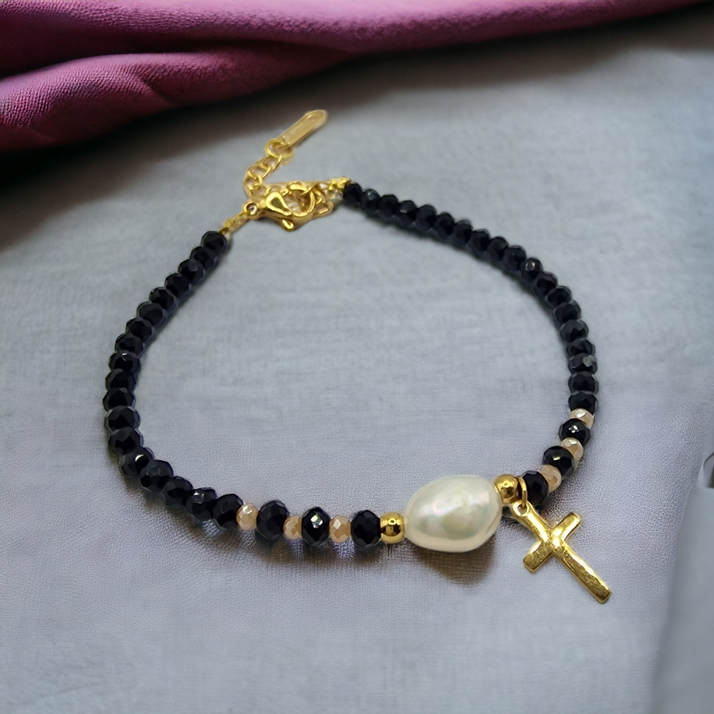 Χειροποίητο βραχιόλι 'Fedino' με λευκό πραγματικό μαργαριτάρι ποικιλίας baroque