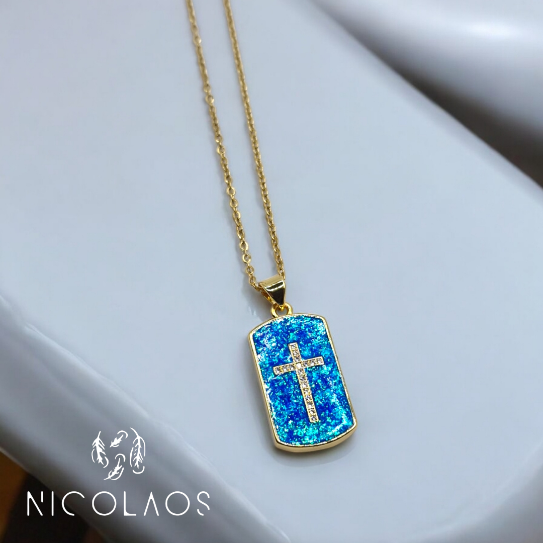 Κολιέ 'Fede tab' από ανοξείδωτο ατσάλι με λευκά ζιργκόν και τεχνητό οπάλ