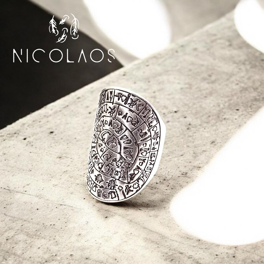 Δαχτυλίδι 'Festion Silver' με ανάγλυφο σχέδιο δίσκου Φαιστού