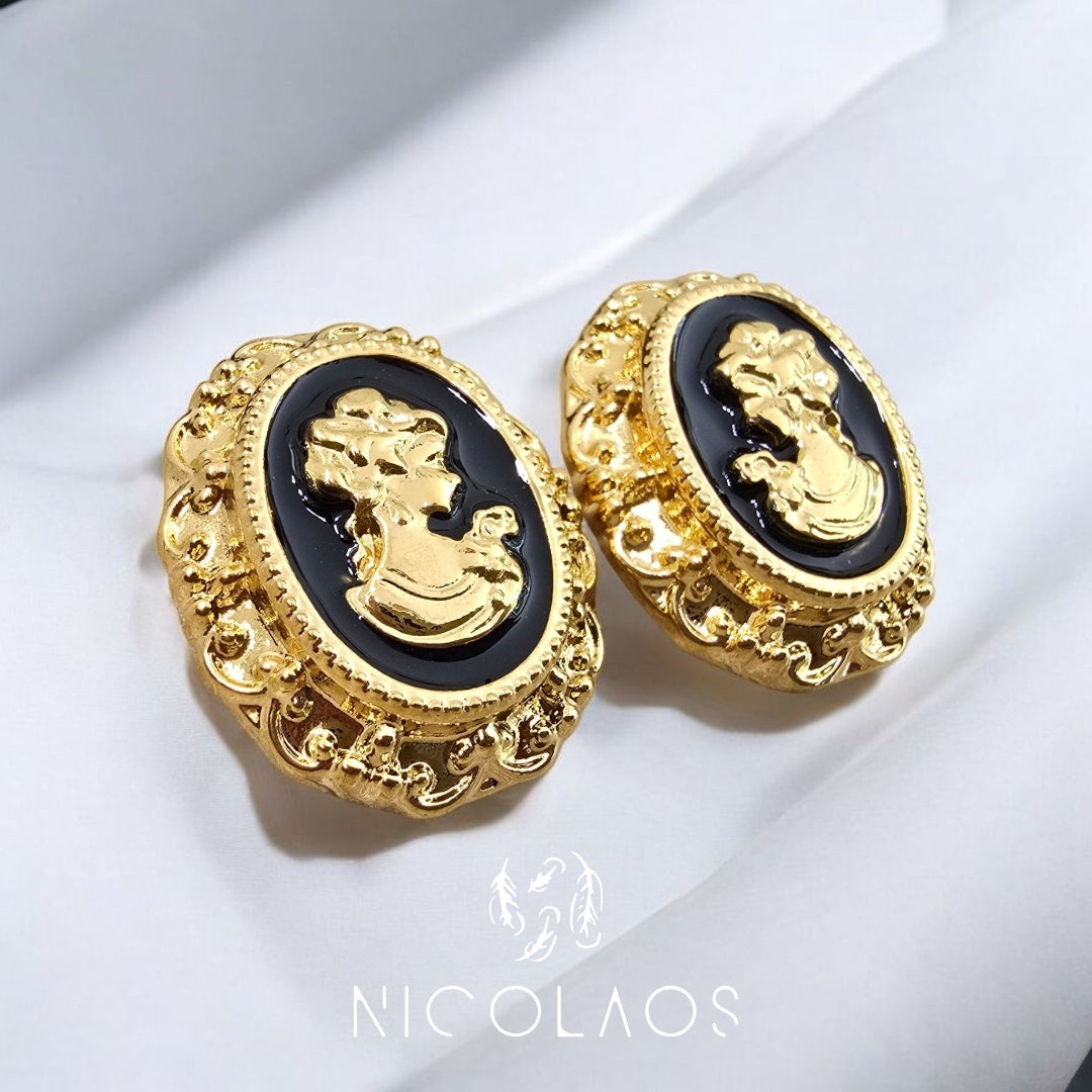 Σκουλαρίκια 'Donantic' απο ανοξείδωτο ατσάλι με ανάγλυφο σχέδιο