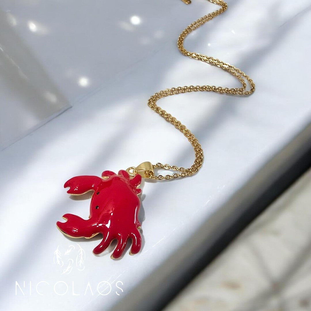 Κολιέ 'Crab in love' απο ανοξείδωτο ατσάλι με βαφή σμάλτου