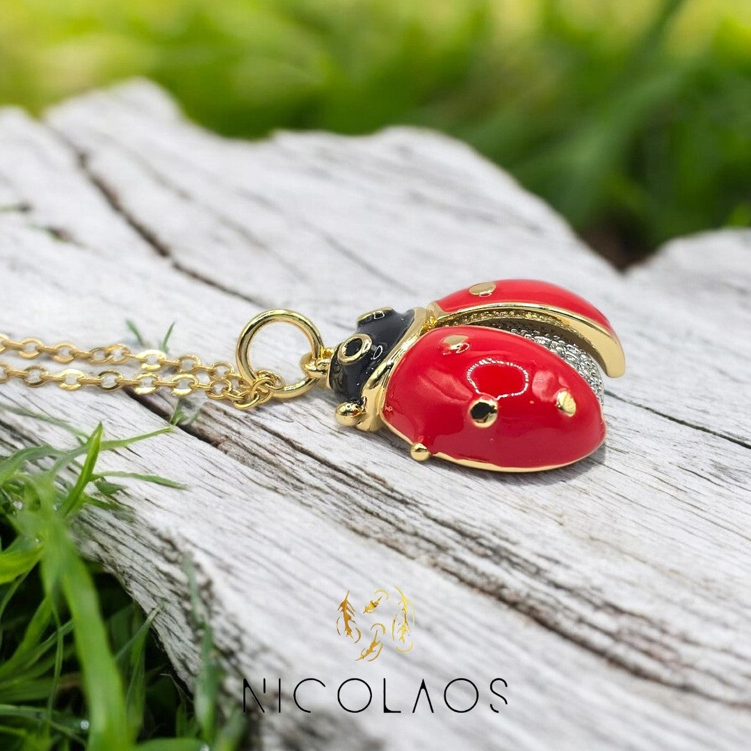 Κολιέ 'Shine lady' από ανοξείδωτο ατσάλι με λευκά ζιργκόν και βαφή σμάλτου