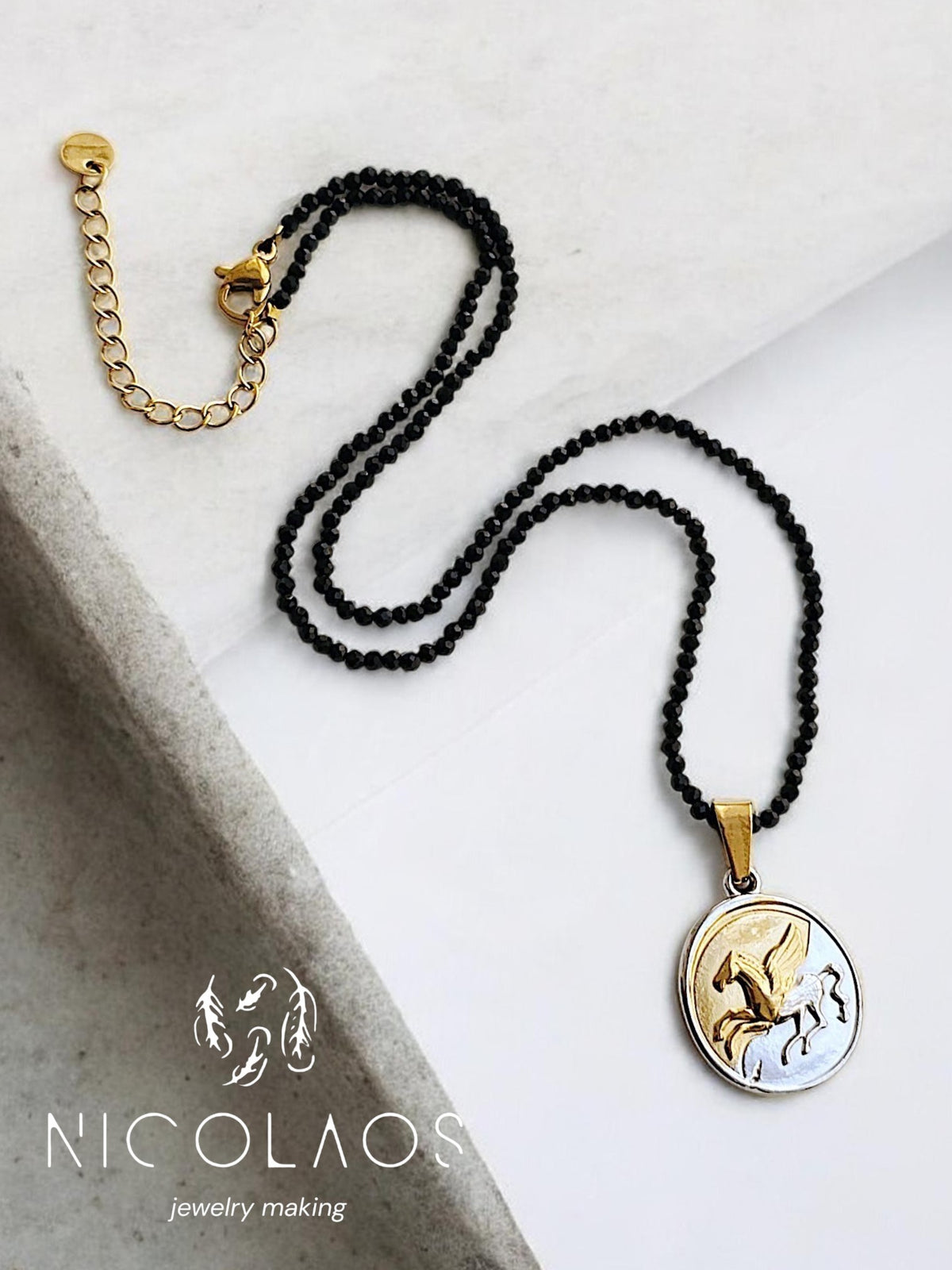 Χειροποίητο κολιέ ' Golden bridle '