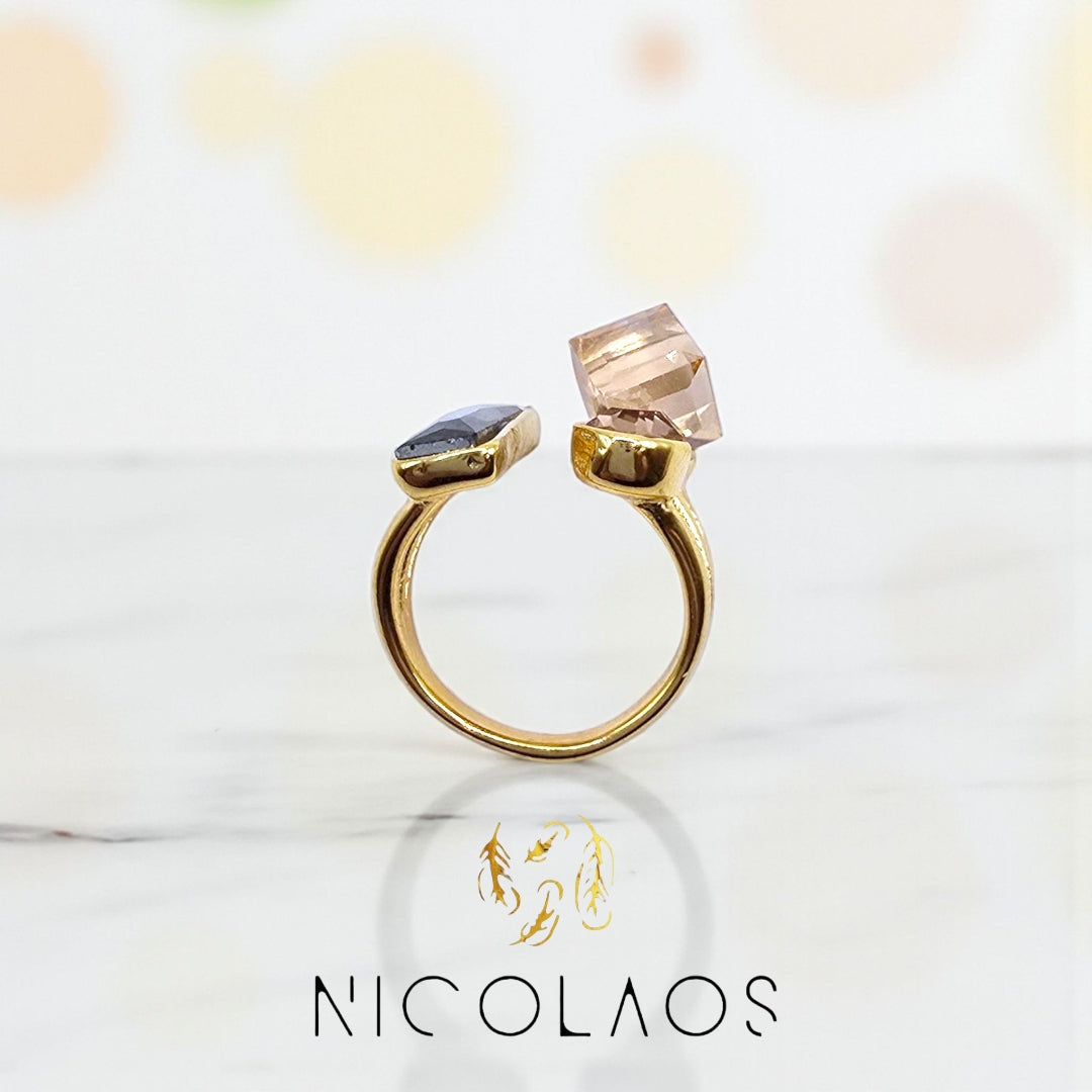 Δαχτυλίδι 'Nodorro' απο ανοξείδωτο ατσάλι με μεγάλα ζιργκόν