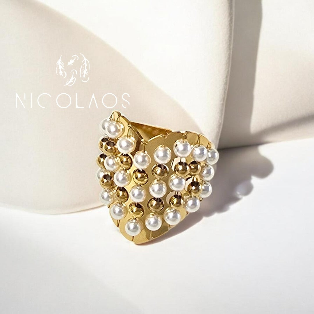 Χειροποίητο δαχτυλίδι 'Pearl heart' απο ανοξείδωτο ατσάλι με πέρλες