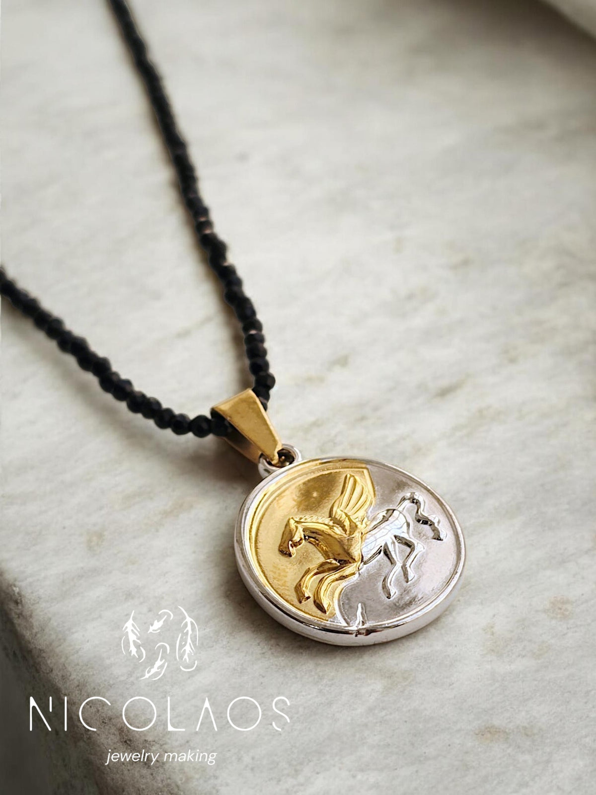 Χειροποίητο κολιέ ' Golden bridle '