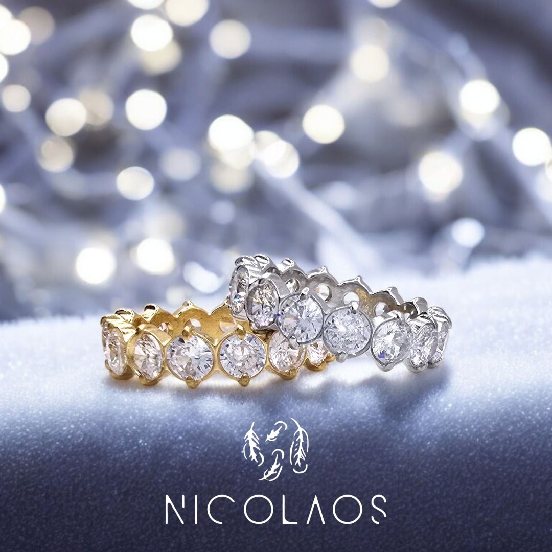 Δαχτυλίδι 'Crown' απο ανοξείδωτο ατσάλι με λευκά ζιργκόν